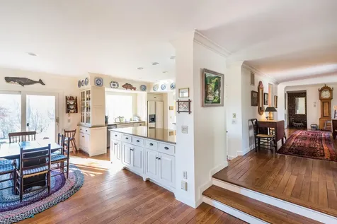 487 Vermont Route 100 Londonderry VT 05148