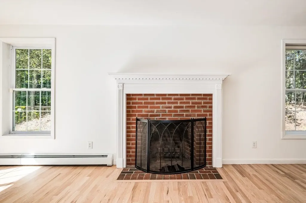 6 Tayla Way Nottingham NH 03290