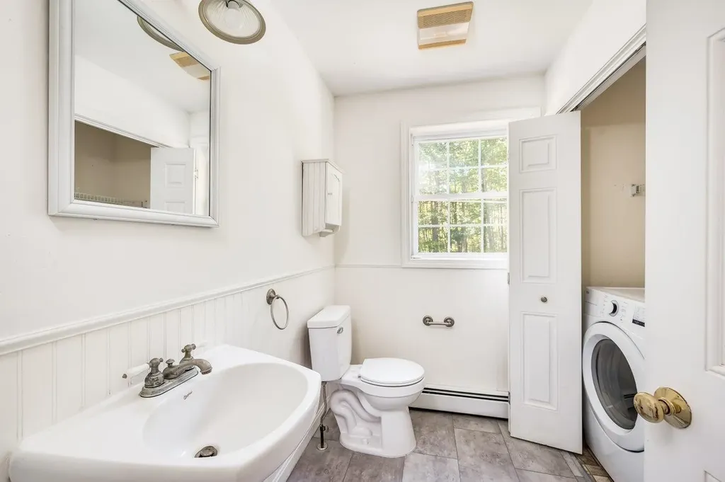 6 Tayla Way Nottingham NH 03290