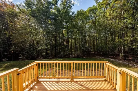 6 Tayla Way Nottingham NH 03290