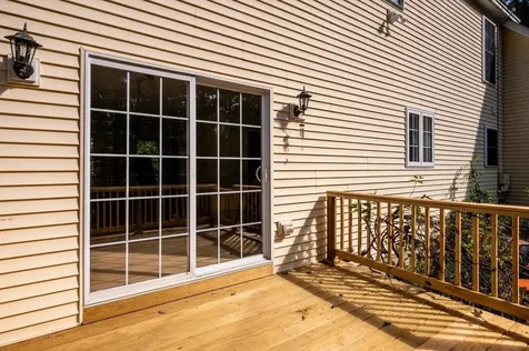 6 Tayla Way Nottingham NH 03290