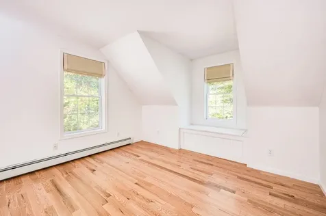 6 Tayla Way Nottingham NH 03290