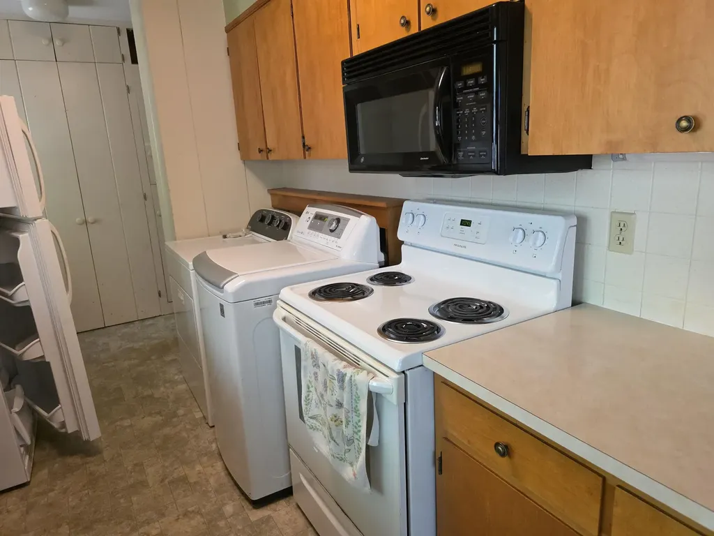 15 Frederic Street Springfield VT 05156