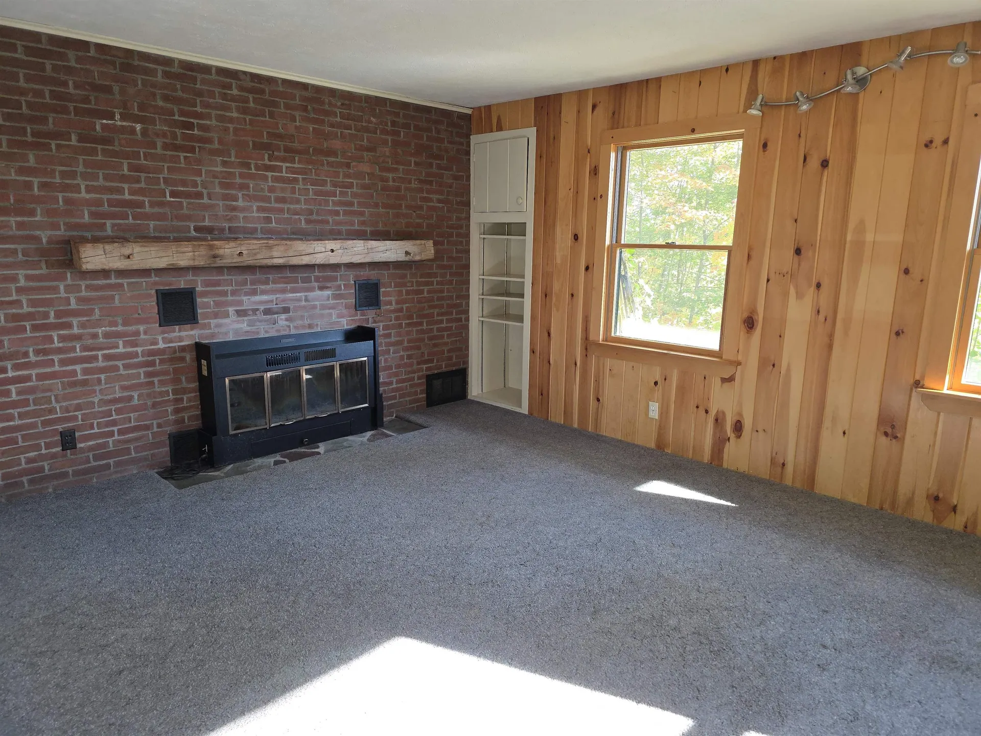 15 Frederic Street Springfield VT 05156