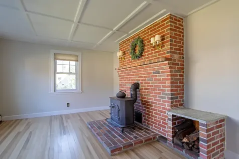 7 Moulton Road Hampton NH 03842