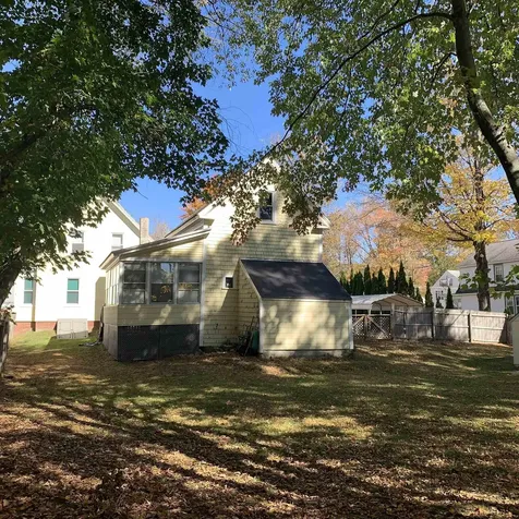 47 Chamberlain Street Rochester NH 03867