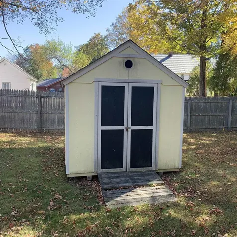 47 Chamberlain Street Rochester NH 03867