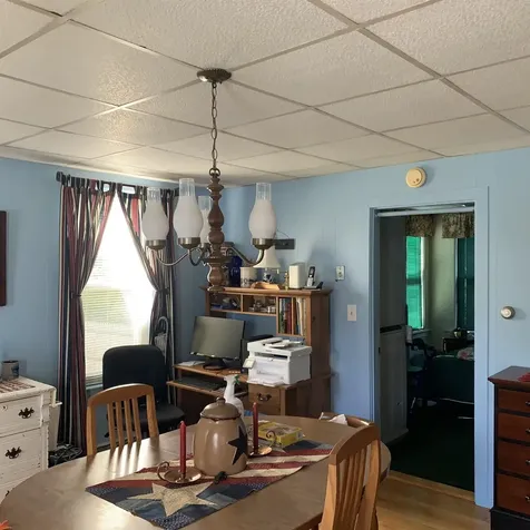 47 Chamberlain Street Rochester NH 03867