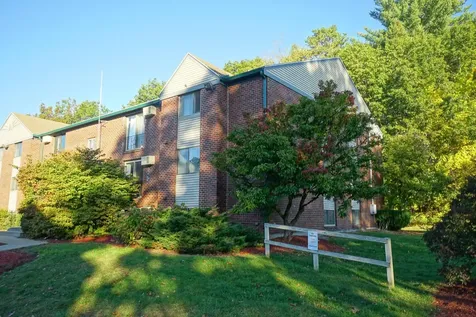 109 English Village Road Manchester NH 03102