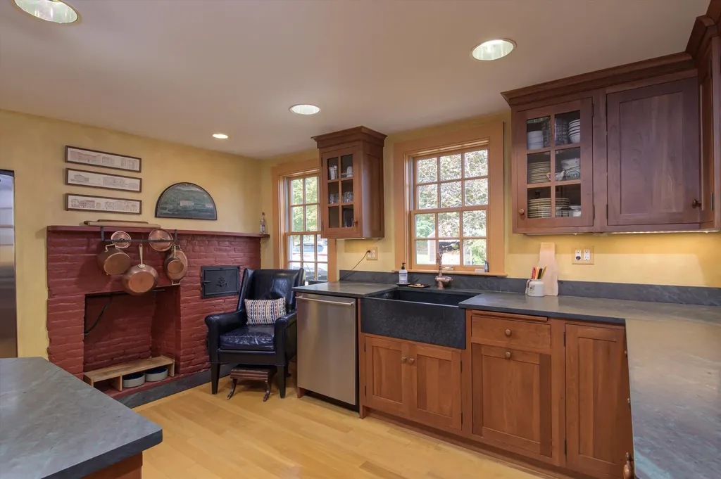 1909 Pine Banks Road Westminster VT 05158