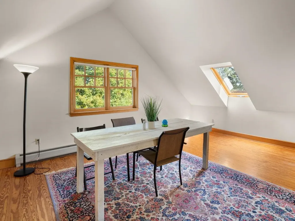 5283 Dorset Street Shelburne VT 05482