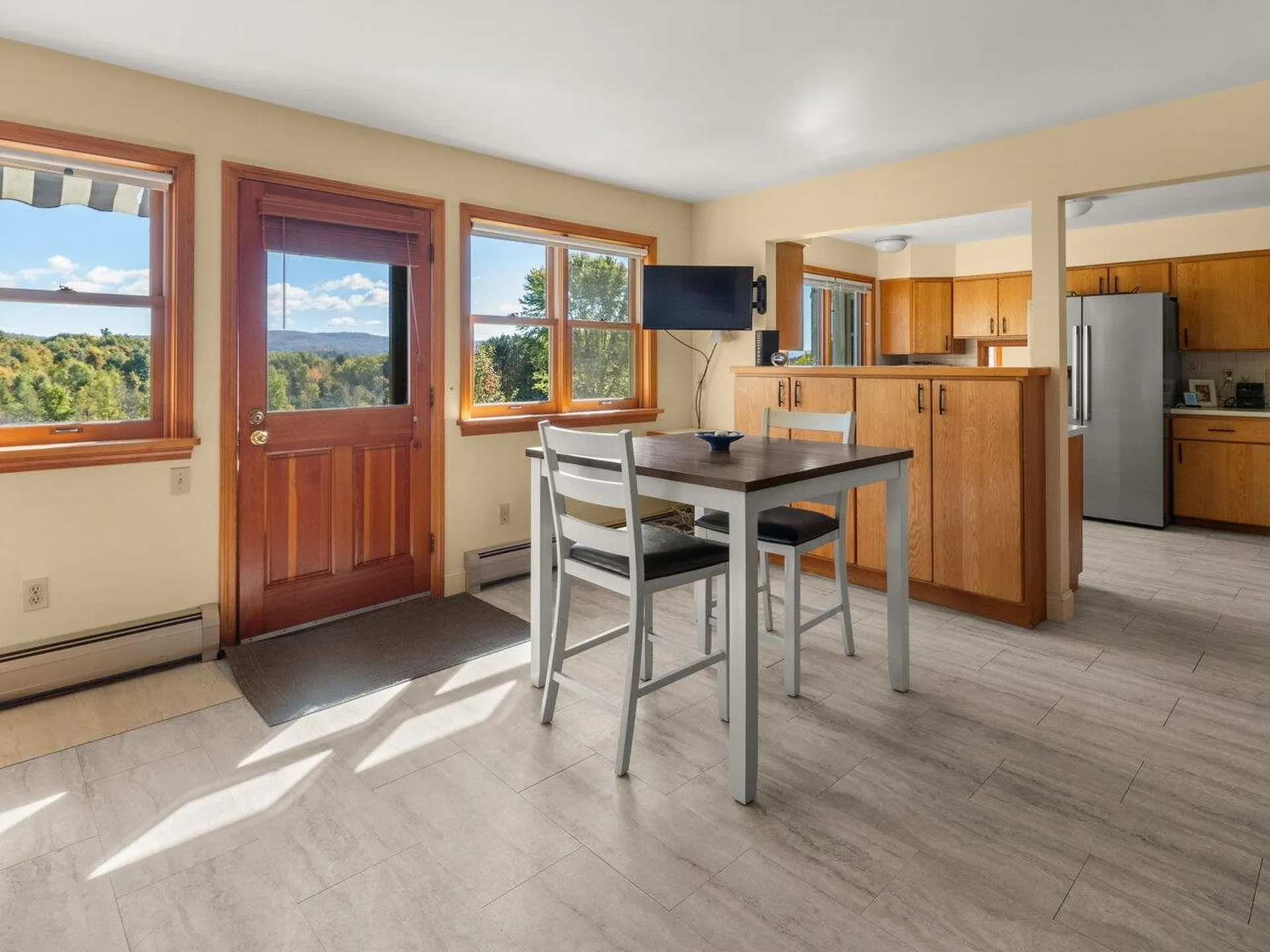 5283 Dorset Street Shelburne VT 05482