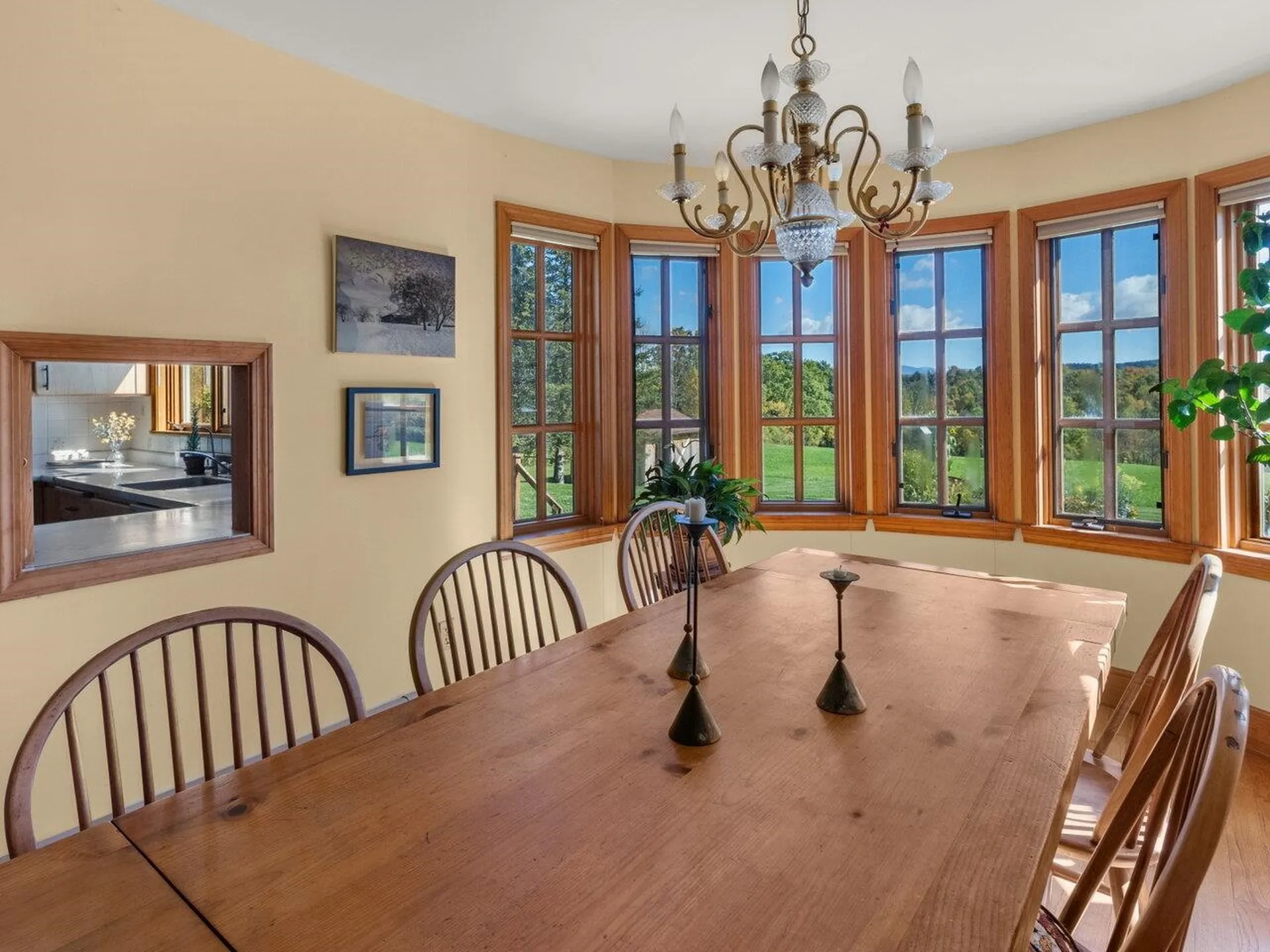 5283 Dorset Street Shelburne VT 05482