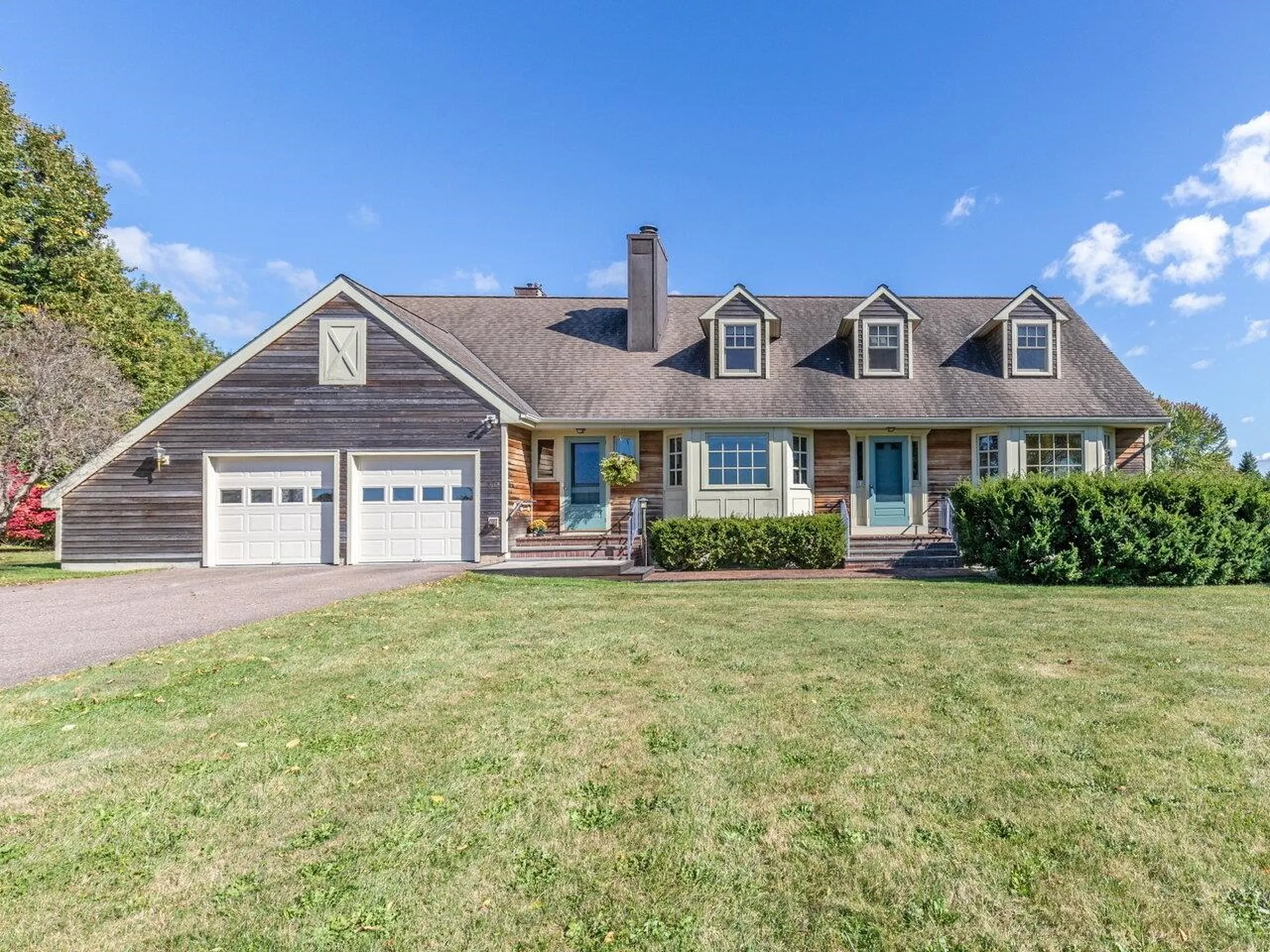 5283 Dorset Street Shelburne VT 05482