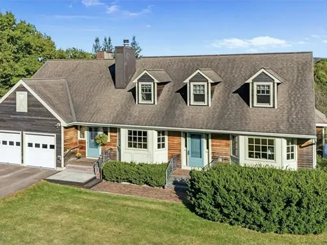 5283 Dorset Street Shelburne VT 05482