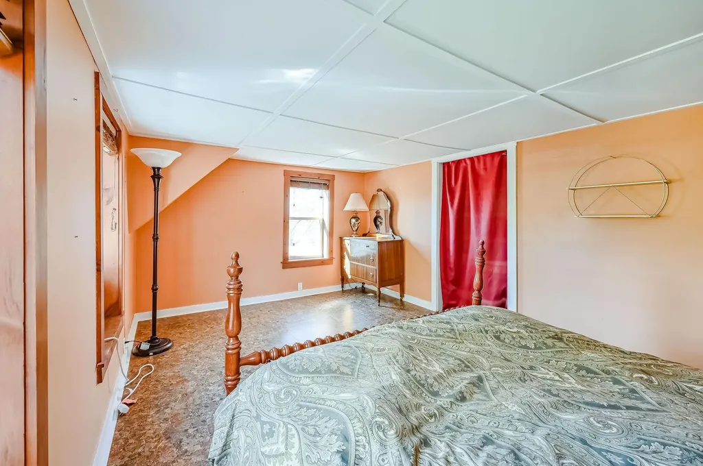 47 Church Street Milton NH 03852