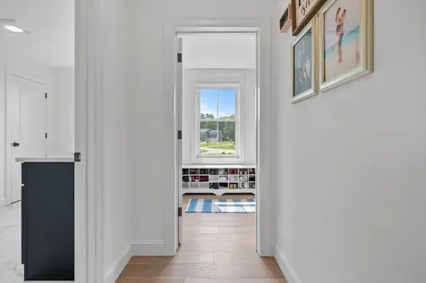 18 Treat Farm Road Stratham NH 03885