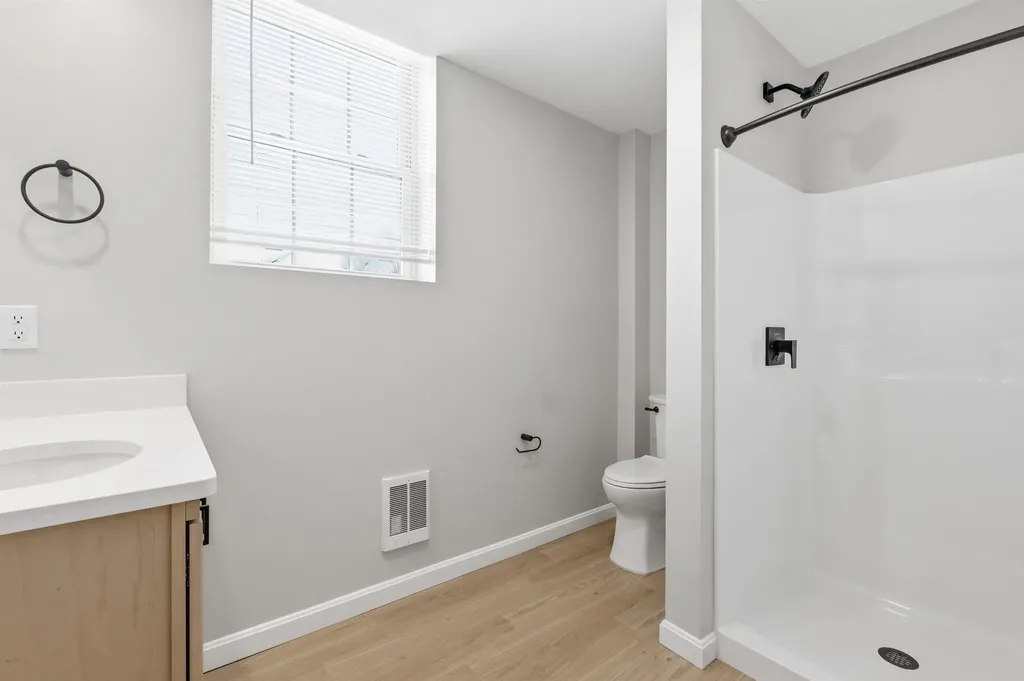 15 Mountain Road Goffstown NH 03045