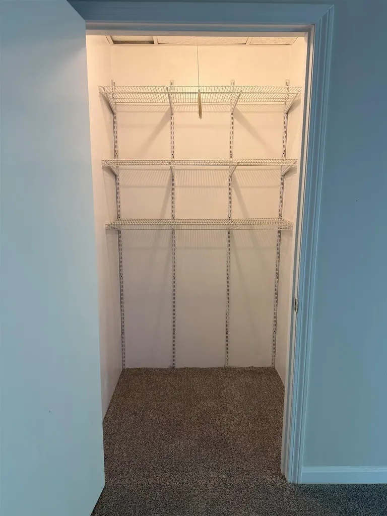 57 D Constitution Drive Londonderry NH 03053