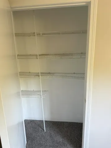 57 D Constitution Drive Londonderry NH 03053