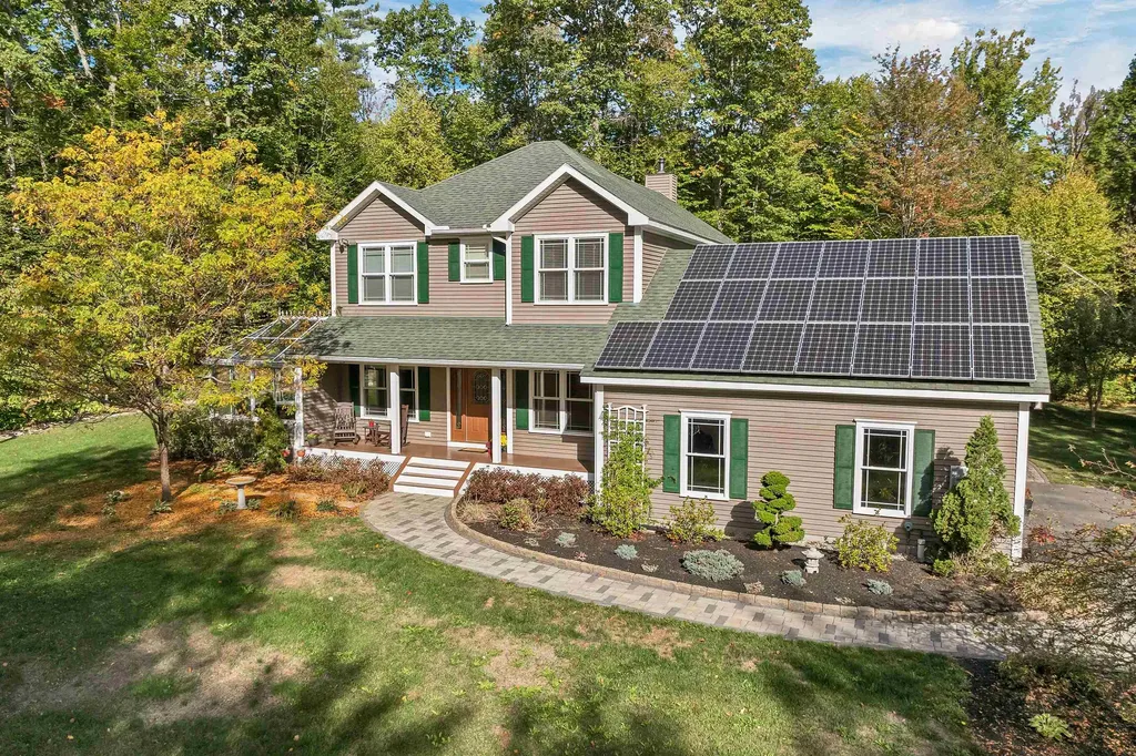 88 Ambrose Way Wolfeboro NH 03894