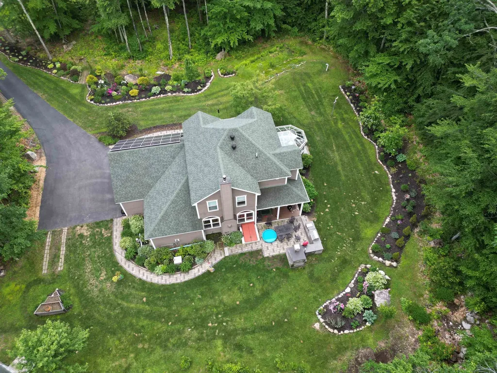 88 Ambrose Way Wolfeboro NH 03894
