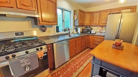 188 Station Road Mount Holly VT 05758