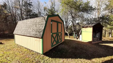 188 Station Road Mount Holly VT 05758