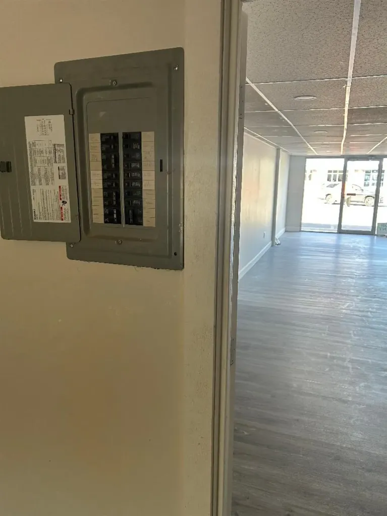 37 Crystal Avenue Avenue Derry NH 03038