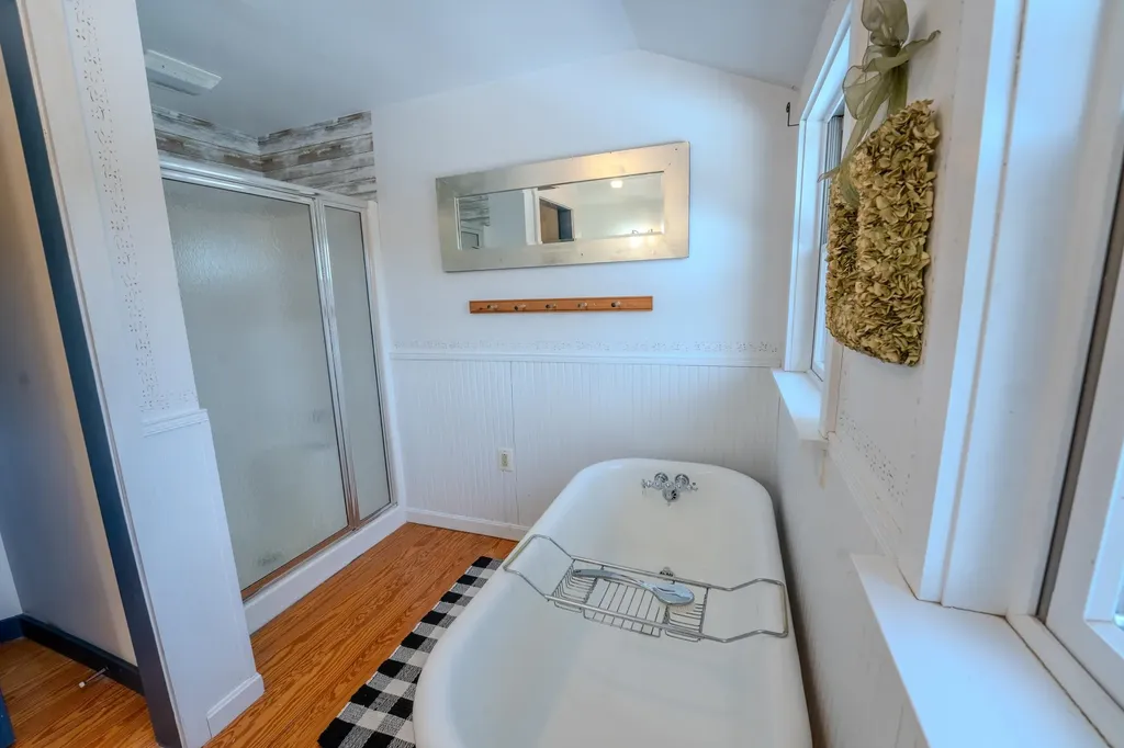 30 Tuxette Road Thornton NH 03285