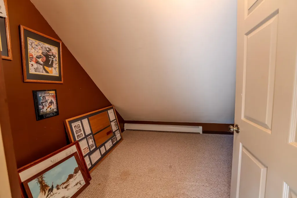 30 Tuxette Road Thornton NH 03285