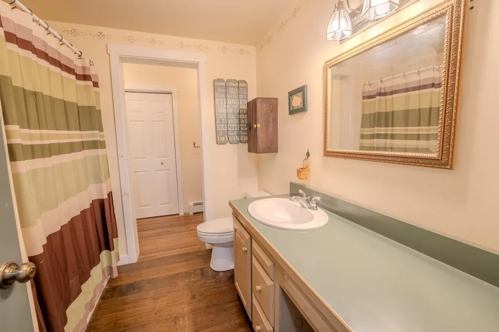 30 Tuxette Road Thornton NH 03285