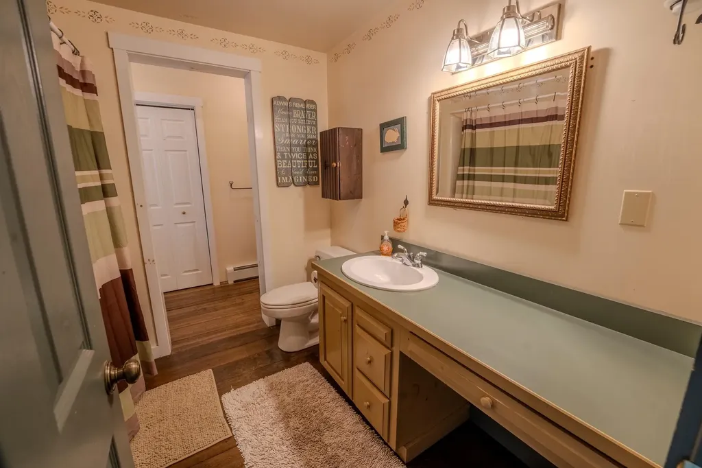 30 Tuxette Road Thornton NH 03285