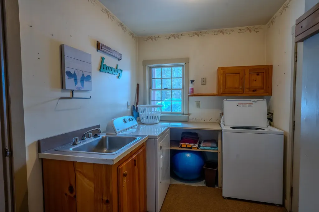 30 Tuxette Road Thornton NH 03285