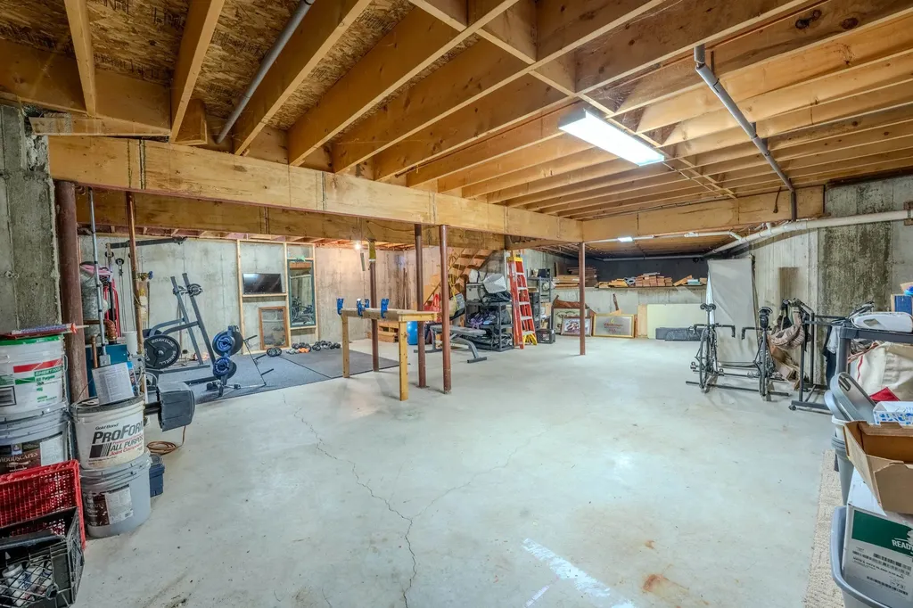 30 Tuxette Road Thornton NH 03285