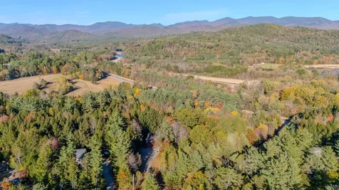 30 Tuxette Road Thornton NH 03285