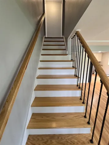 7 Loretta Avenue Pelham NH 03076