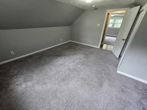 7 Loretta Avenue Pelham NH 03076