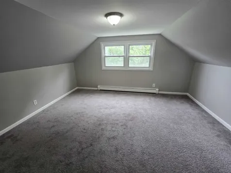 7 Loretta Avenue Pelham NH 03076