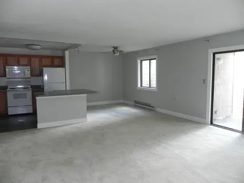 17 Hawthorne Circle South Burlington VT 05403