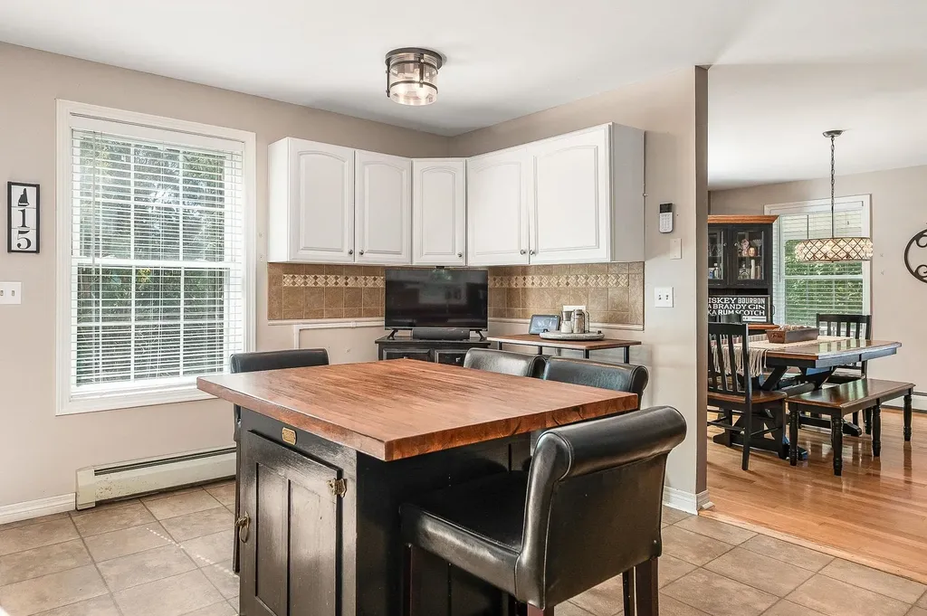 15 Evergreen Valley Drive Dover NH 03820