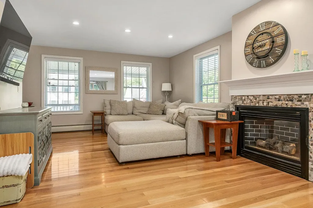 15 Evergreen Valley Drive Dover NH 03820