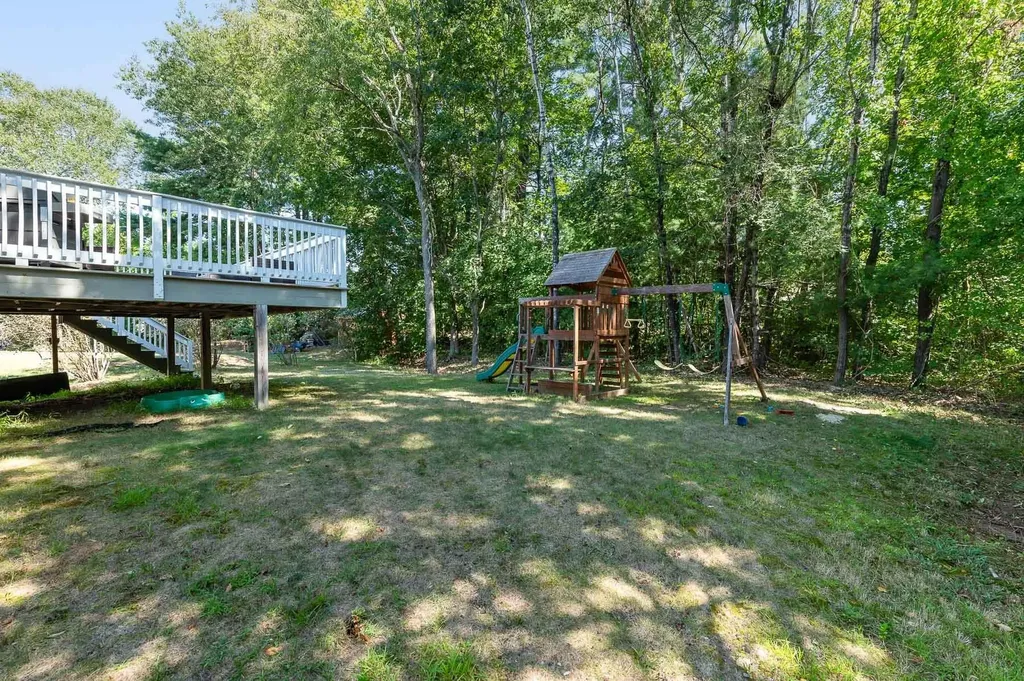 15 Evergreen Valley Drive Dover NH 03820