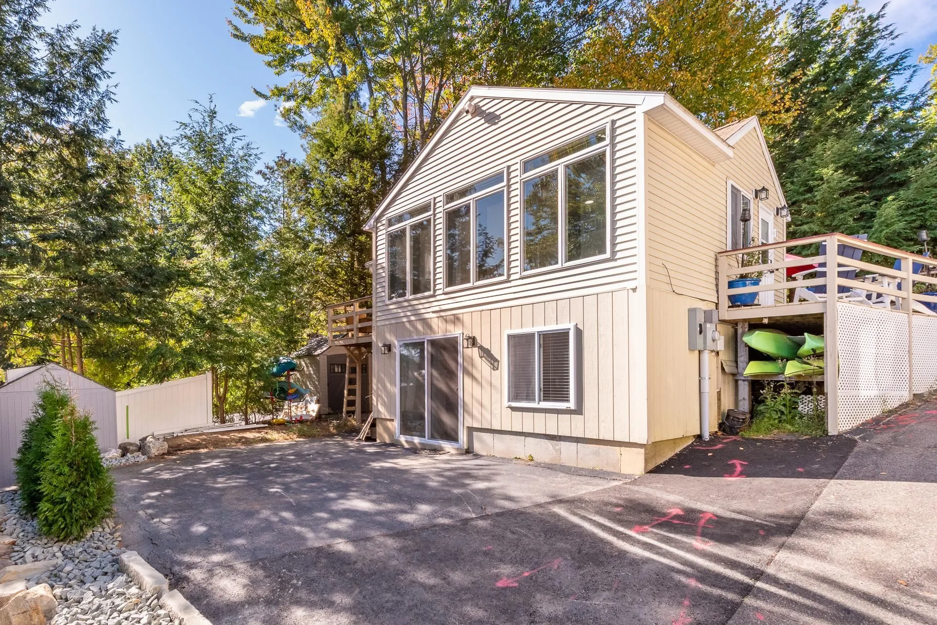 109 Dockham Shore Road Gilford NH 03249