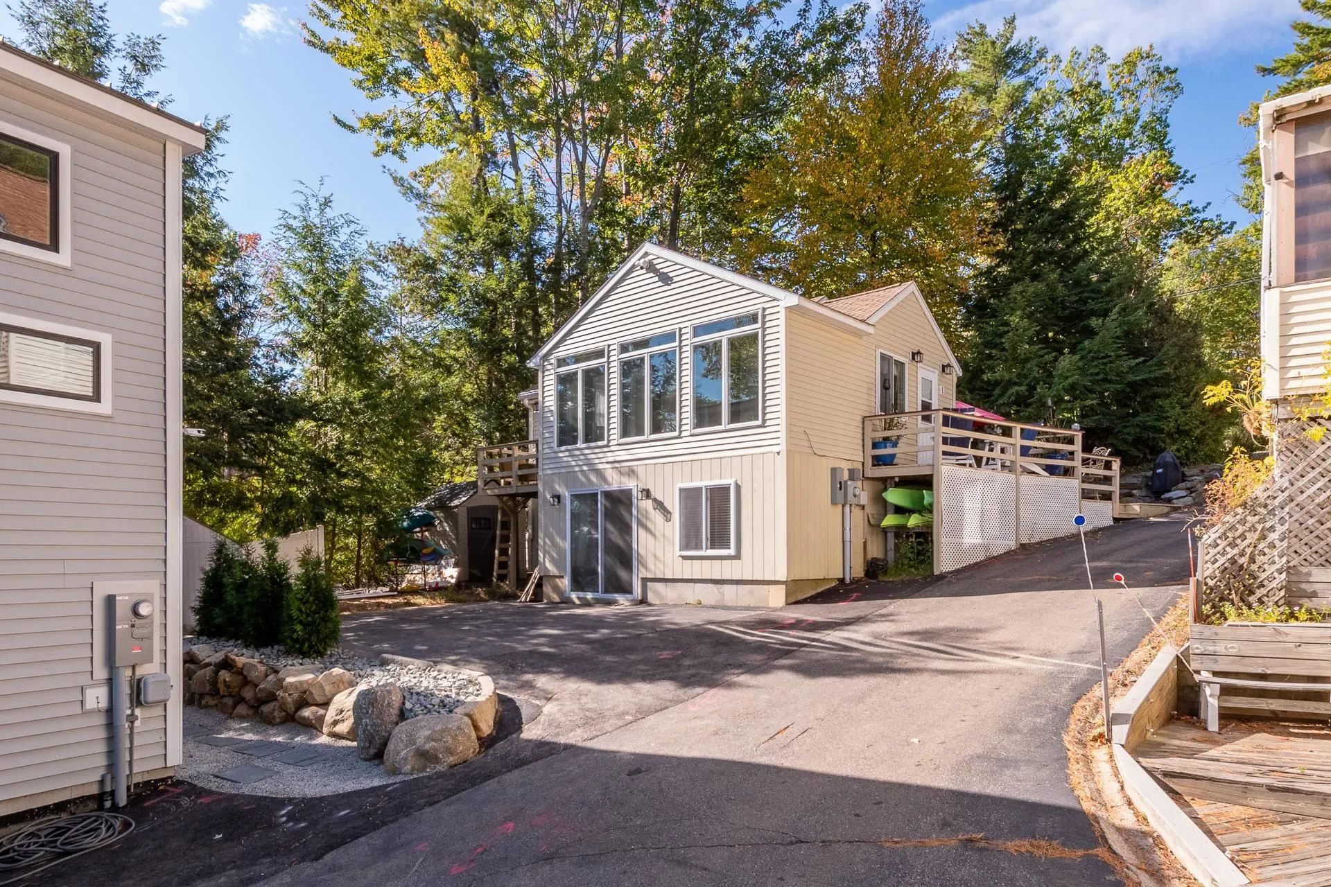 109 Dockham Shore Road Gilford NH 03249