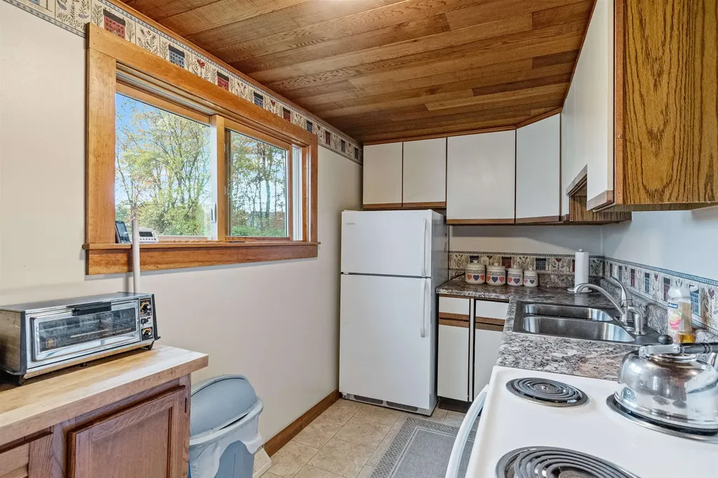 113 Plains Road Jericho VT 05465