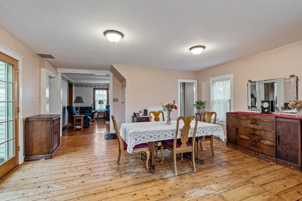 113 Plains Road Jericho VT 05465