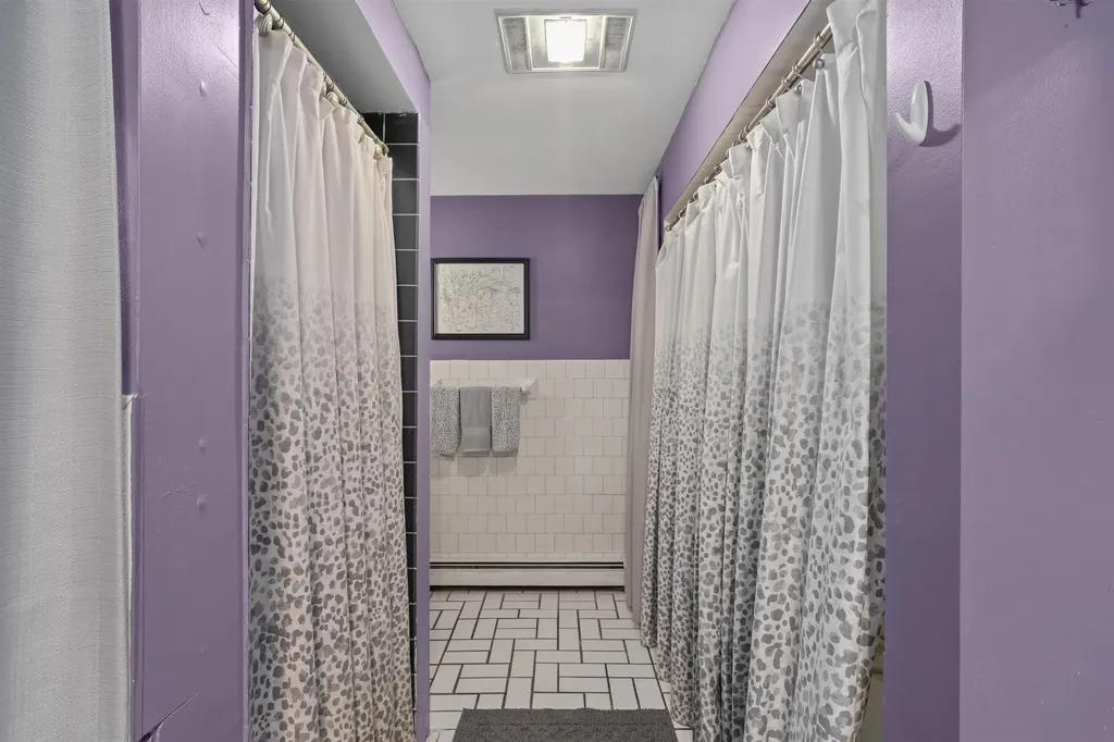 88 Perch Pond Road Holderness NH 03245