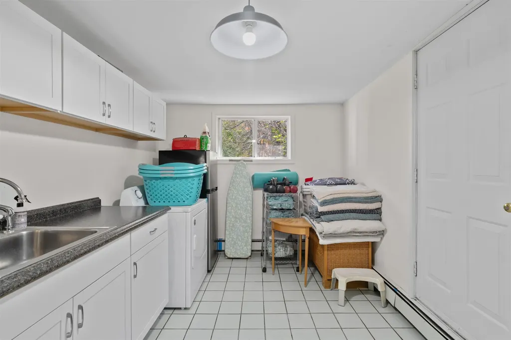 88 Perch Pond Road Holderness NH 03245