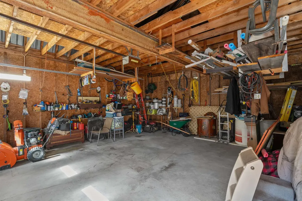 88 Perch Pond Road Holderness NH 03245